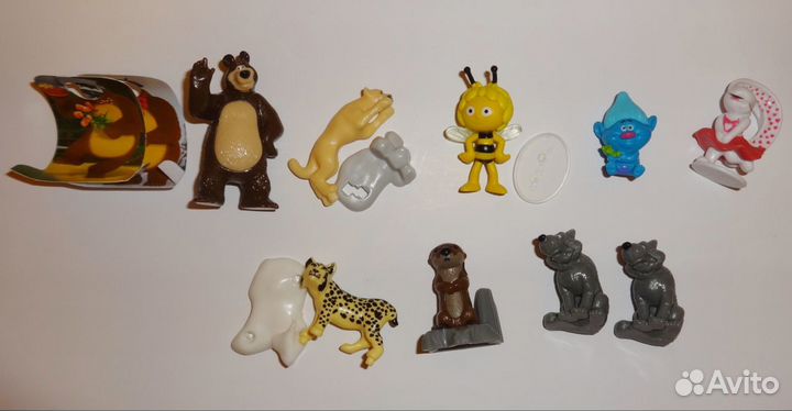 Игрушки из киндер сюрпризов (десертов)