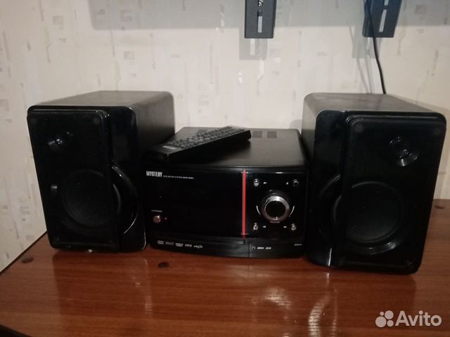 Музыкальный центр