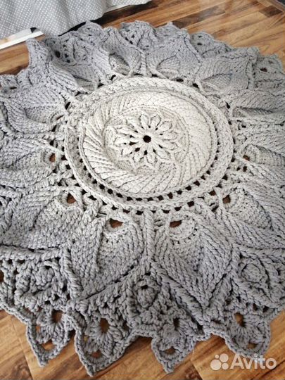 Ковер вязанный ручная работа