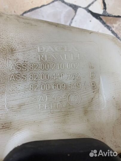 Бачок стеклоомывателя Renault Logan седан 1.6