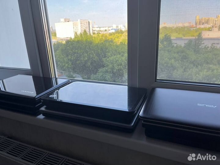 Ноутбуки продаются в связи с закрытием офиса