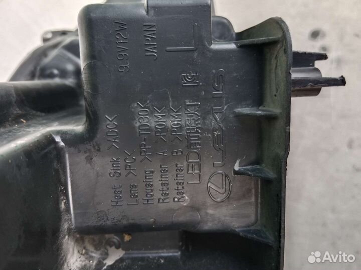 Фара левая Lexus ES350 2018-2022