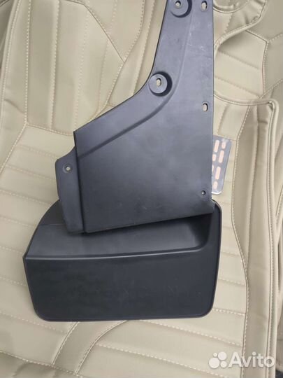 Брызговики land cruiser100