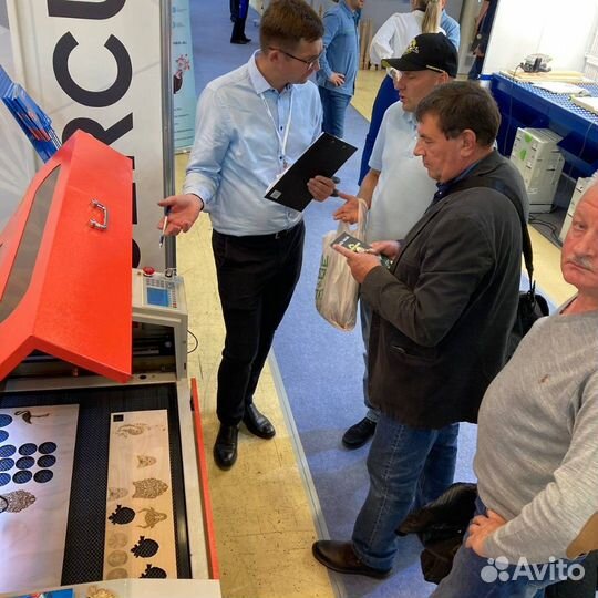 Лазерный станок с чпу wattsan 6090 LT— Подъёмный с