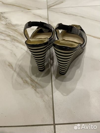 Босоножки женские 38 размер Michael Kors