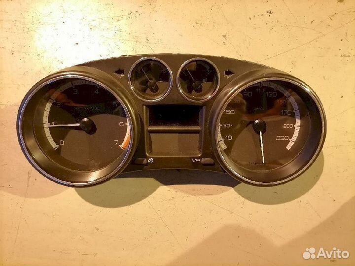 Спидометр (панель приборов) 9666642080 Peugeot 308
