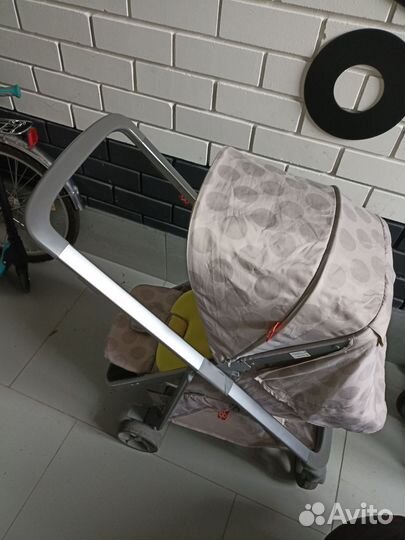 Прогулочная коляска gb