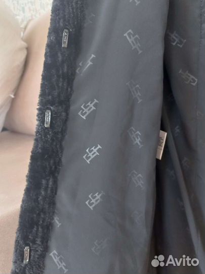 Шуба мутоновая с капюшоном