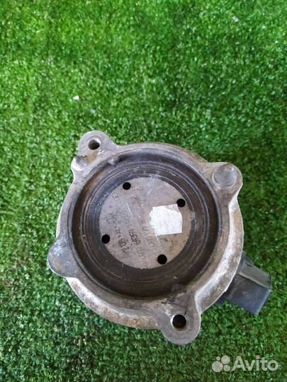 Подушка двигателя Audi A8 D3