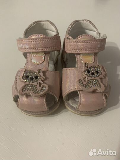 Босоножки для девочки