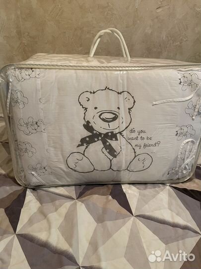 Набор в детскую кроватку