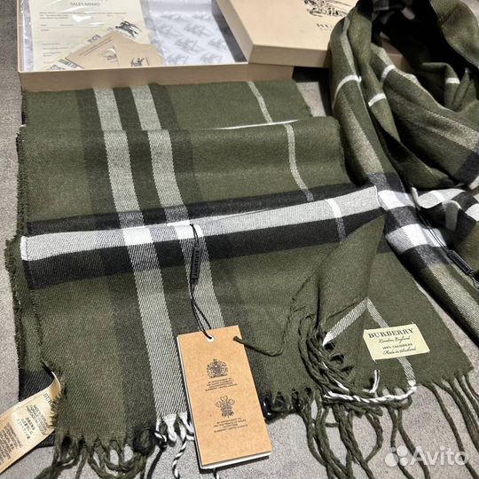 Шарф в коробке burberry