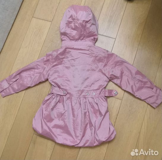 Курточка для девочки 98 размер