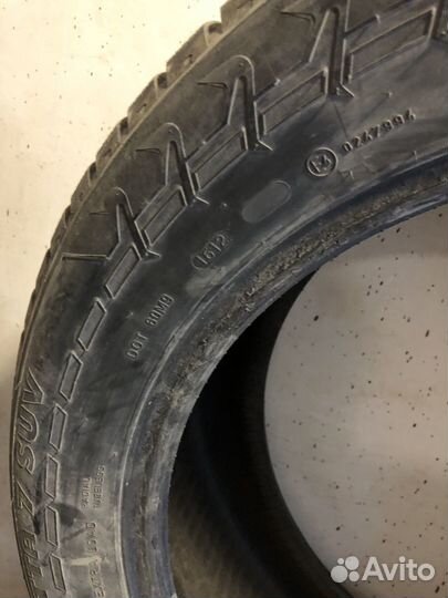 Nokian Tyres Hakkapeliitta 7 SUV 265/50 R20 111T