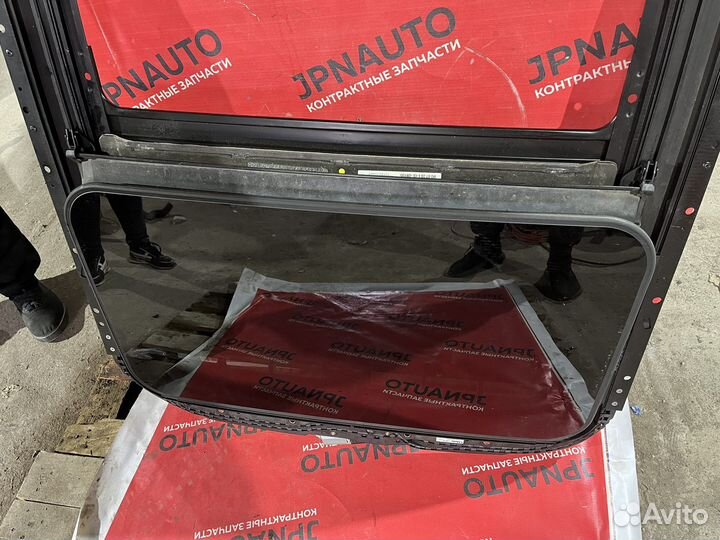 Люк Ауди А4 Б8