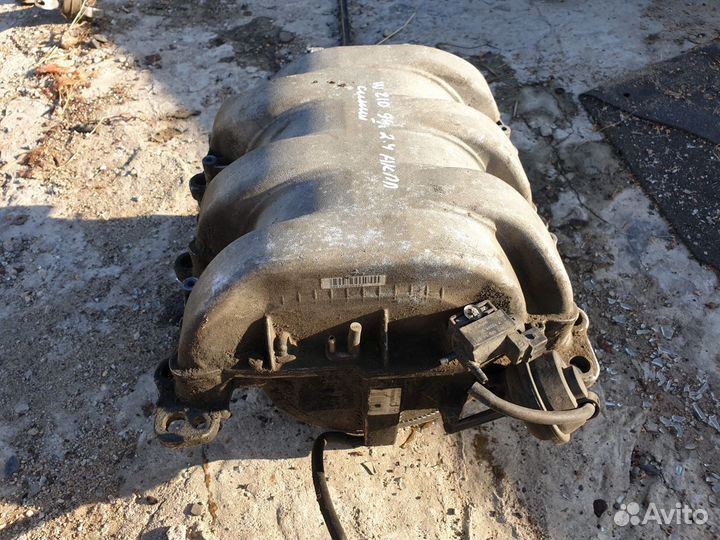 Впускной коллектор m112 2.4 mercedes м112 e w210 е