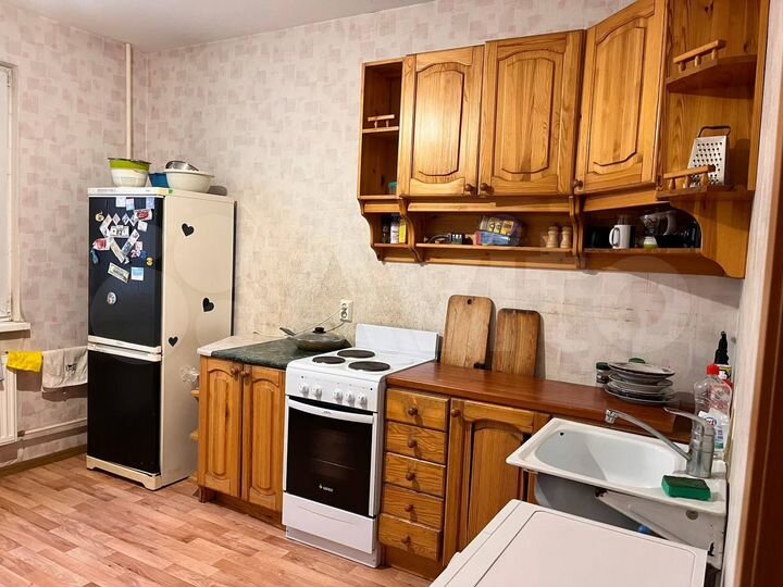 Комната 18 м² в 3-к., 11/15 эт.