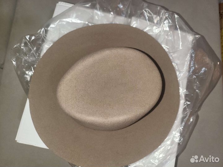 Шляпа женская