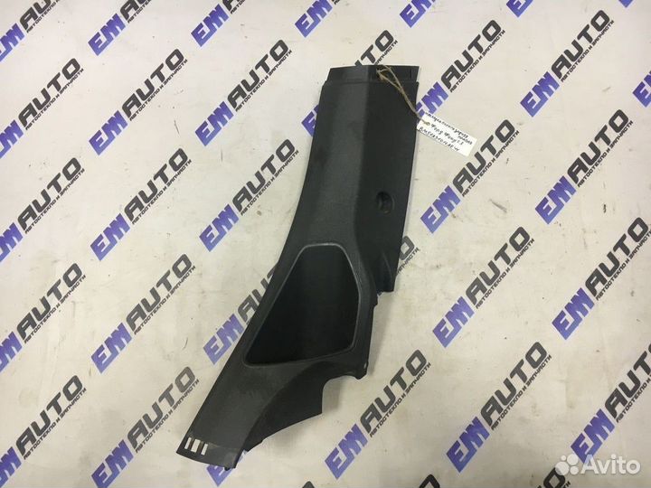 Накладка порога задняя правая Форд Фокус 3