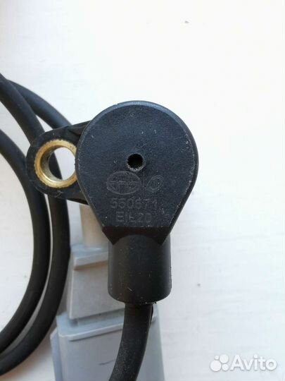 Датчик положения коленвала Audi