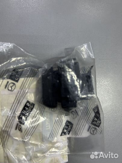 Переключатель центрального замка Mazda CX7