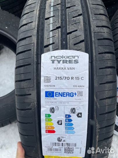 Nokian Tyres Hakka Van 215/70 R15 109R