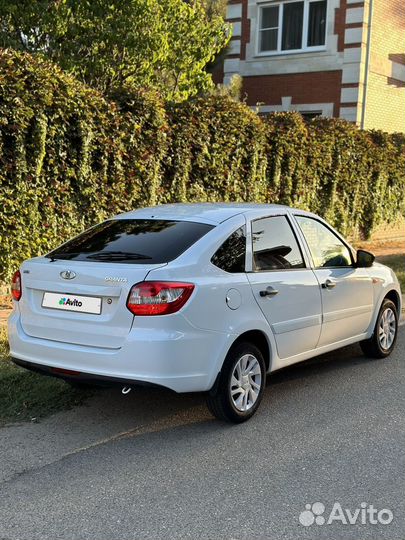 LADA Granta 1.6 МТ, 2015, 167 435 км