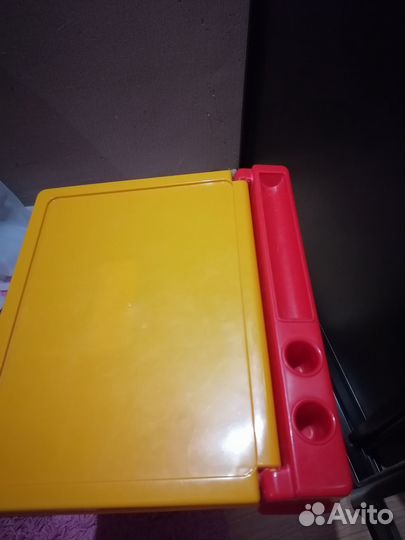 Детская парта