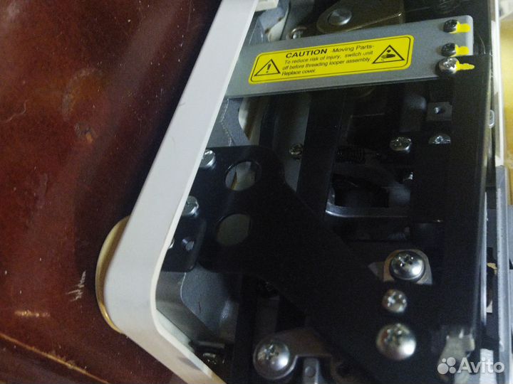 Коверлок Baby Lock 8000