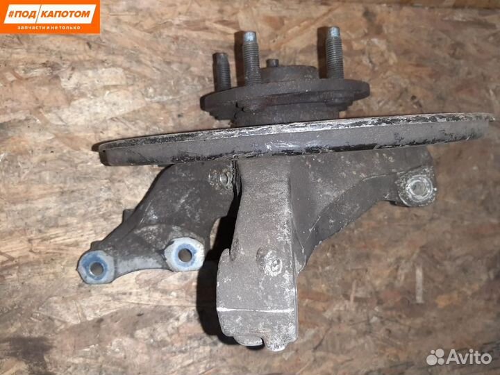 Кулак передний правый Chevrolet Cruze рест