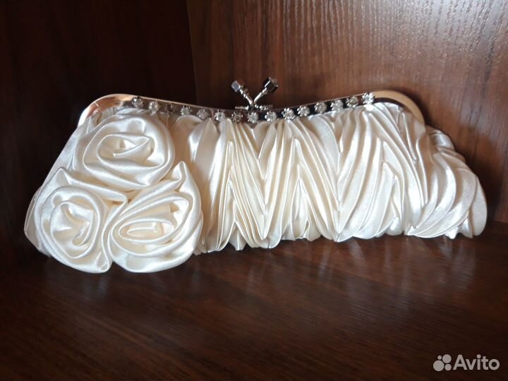 Свадебный клатч