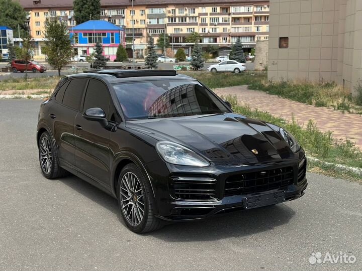 Porsche Cayenne S, 2018