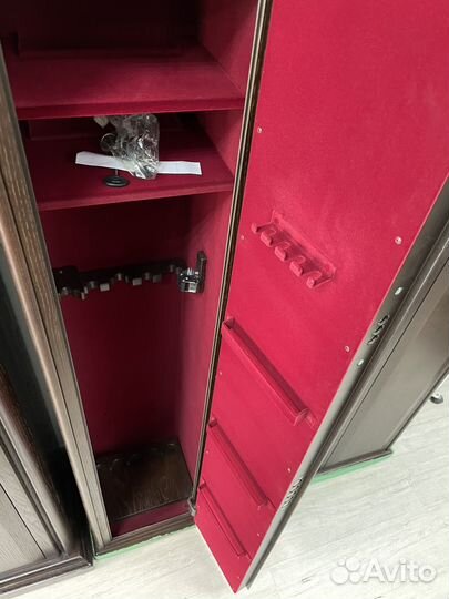 Оружейный сейф в дереве Armwood-96 NNP G Flock