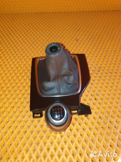 Рукоятка кулисы кпп Mazda 3