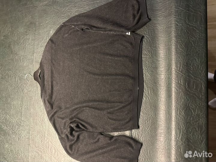 Кофта tiltlesss