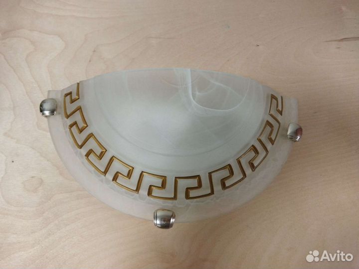 Светильник настенный