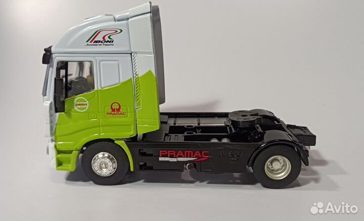 Iveco stralis Pramac 1/43