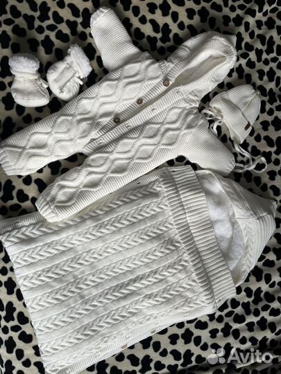 Комплект для новорожденных на выписку весна