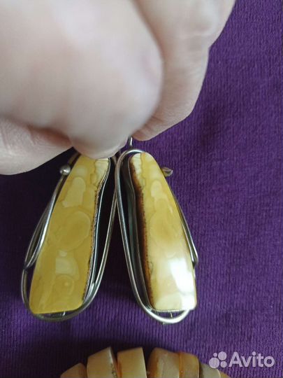 Янтарные украшения