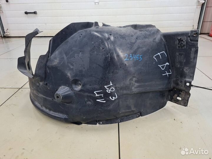 Подкрылок передний левый Bmw E87 N52 2008