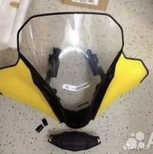 Стекло ветровое brp g2