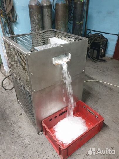 Льдогенератор чешуйчатого льда