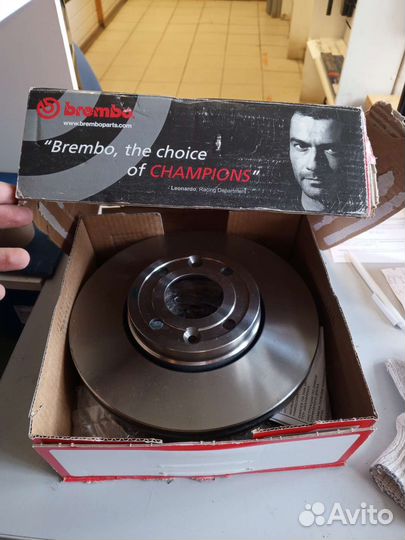 Тормозные диски передние brembo