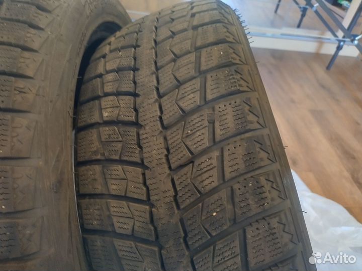 LingLong Green-Max Winter Ice I-15 205/50 R17 93