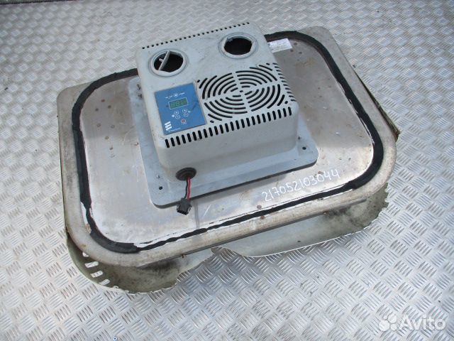 Кондиционер крыши кабины Eberspacher 810000000144