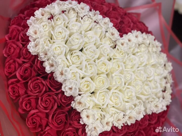 Розы тюльпаны доставка цветы подарок 8 марта