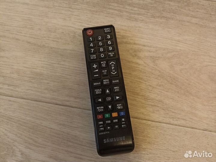 Телевизор Samsung 32 81