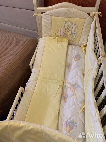 Бортики в детскую кроватку