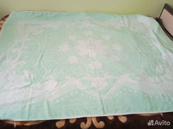 Простынь махровая
