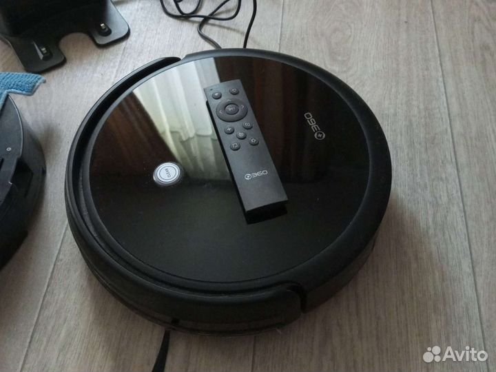 Робот пылесос